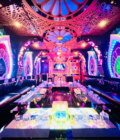 Luxury 대표 사진